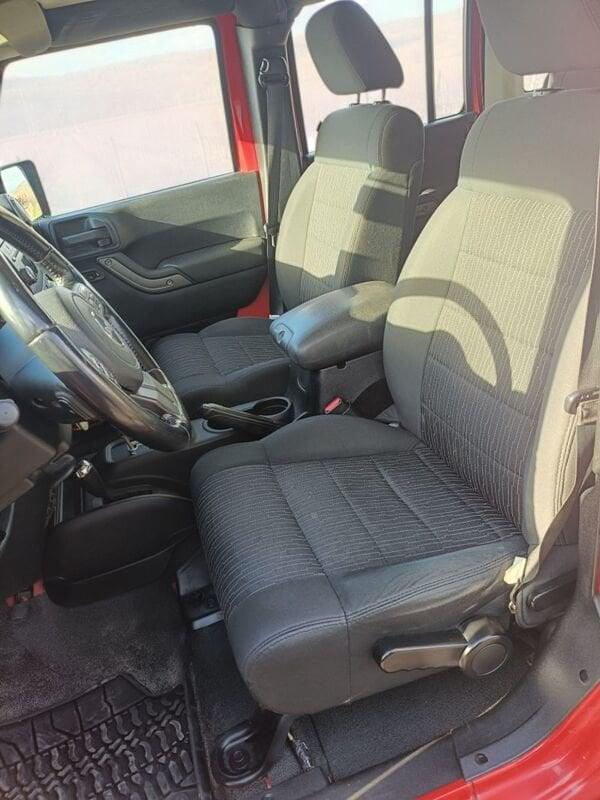 Jeep Wrangler Wrangler Unlimited 2.8 CRD DPF Sport Auto