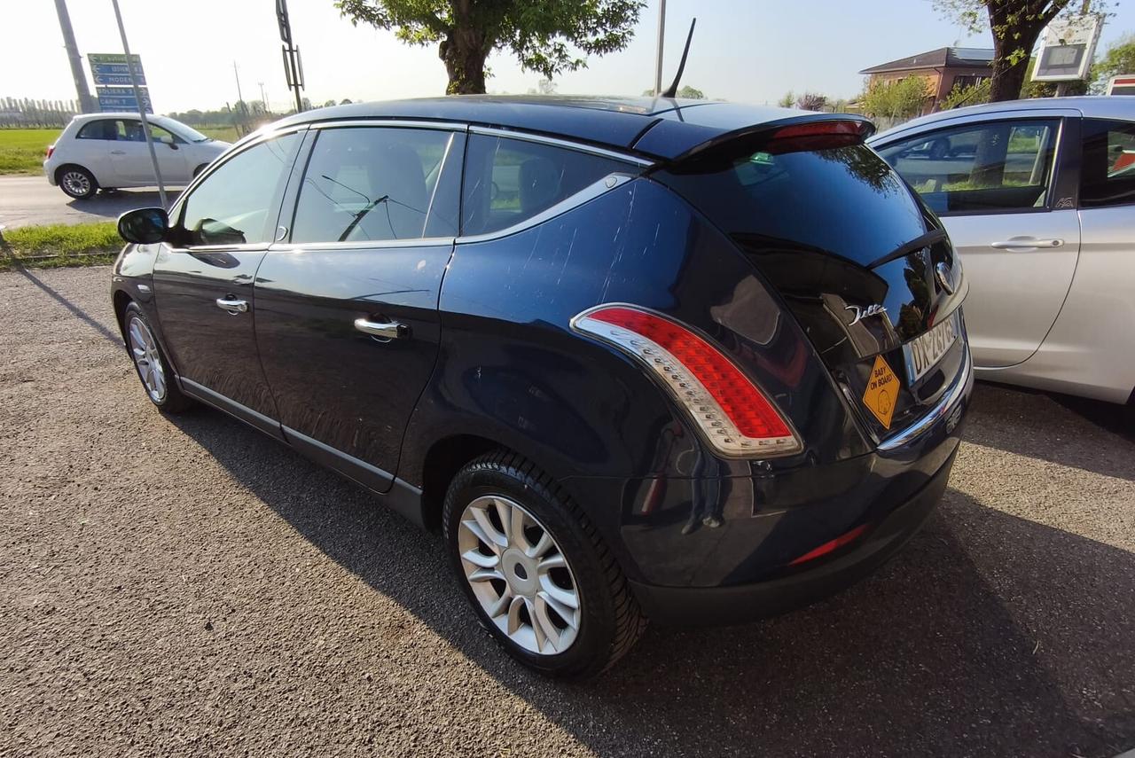 Lancia Delta 1.6 MJT DPF Oro