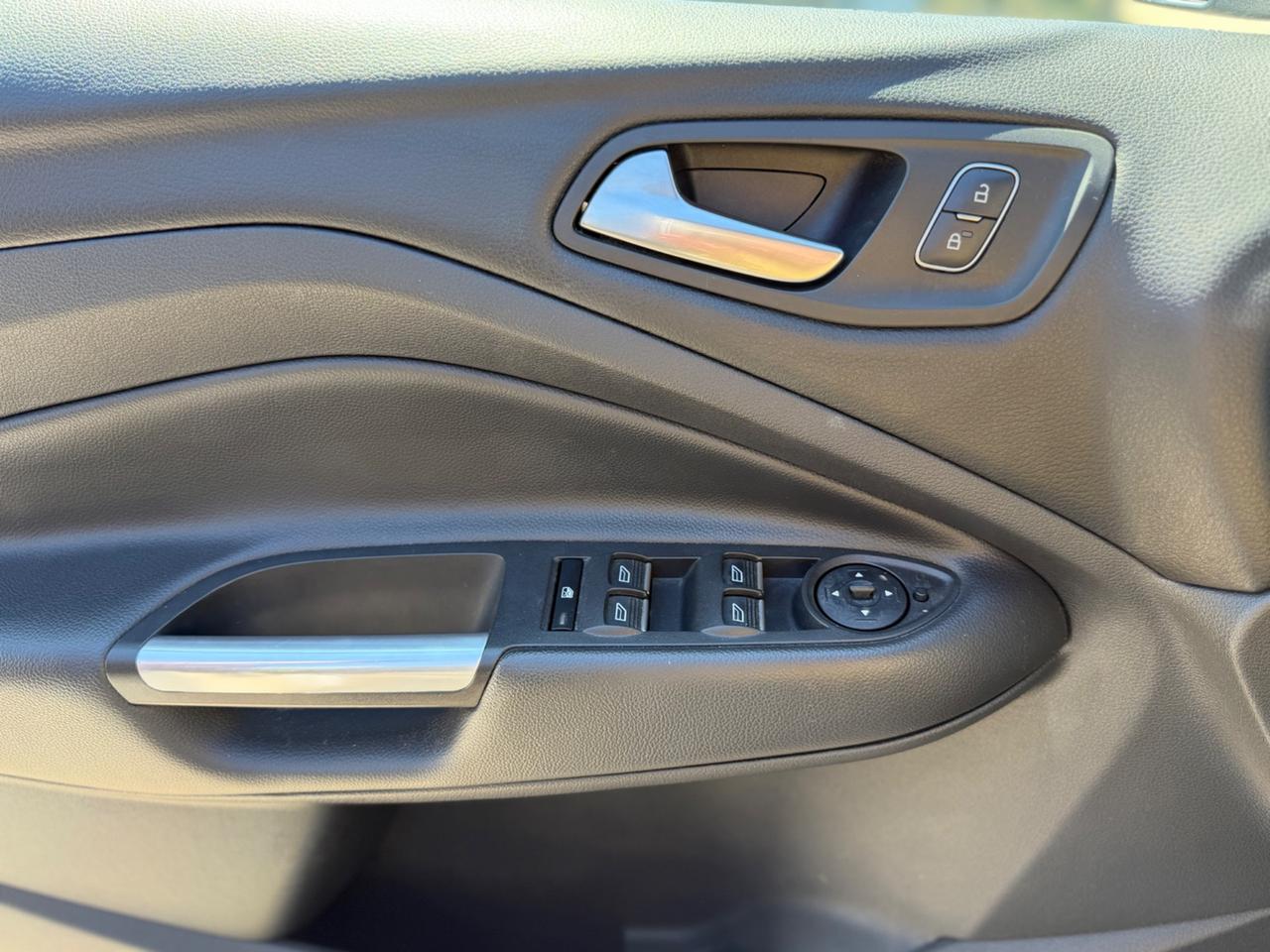 Ford Kuga 1.5 TDCI 120 CV S&S 2WD Plus