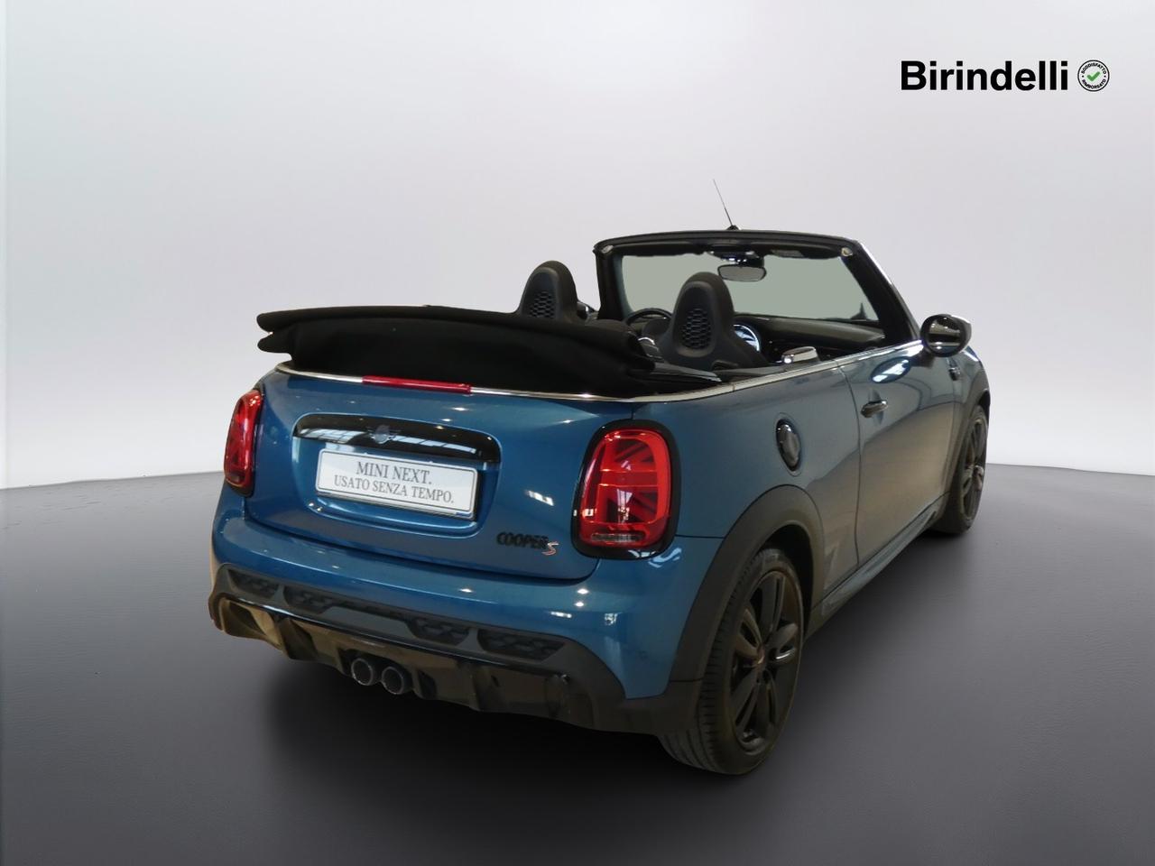 MINI Mini Cabrio (F57) - Mini 2.0 Cooper S JCW Cabrio