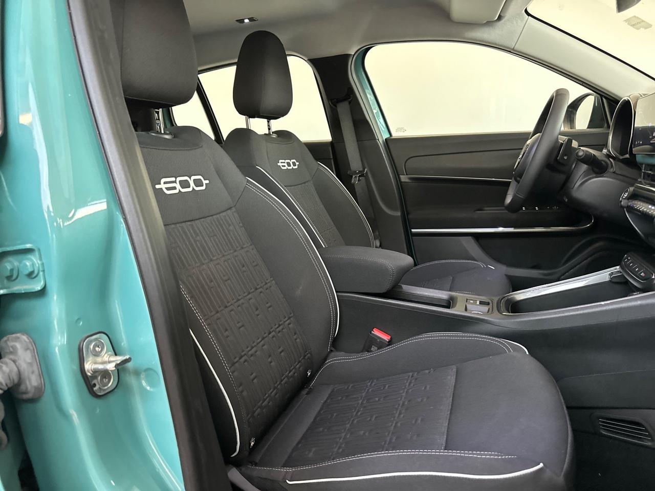 Fiat 600 Hybrid 136 CV Icon 7000KM