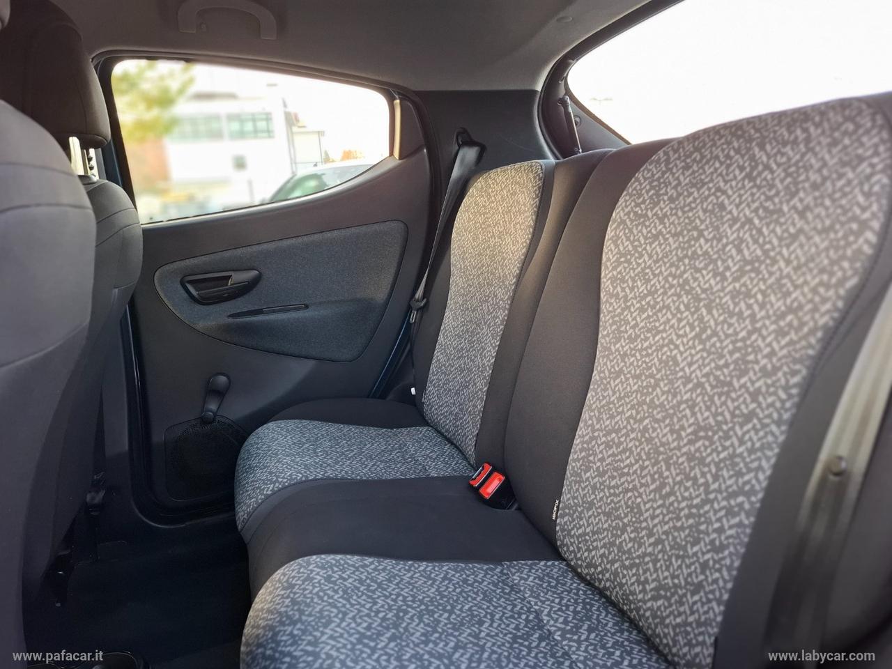 LANCIA Ypsilon 1.0 FireFly 5p.S&S Hybrid Silver