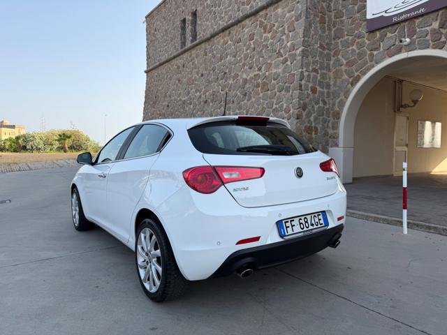 ALFA ROMEO Giulietta 2.0 JTDm 150 CV SUPER+2PDC+17''+TELEF+CRUISE+LED