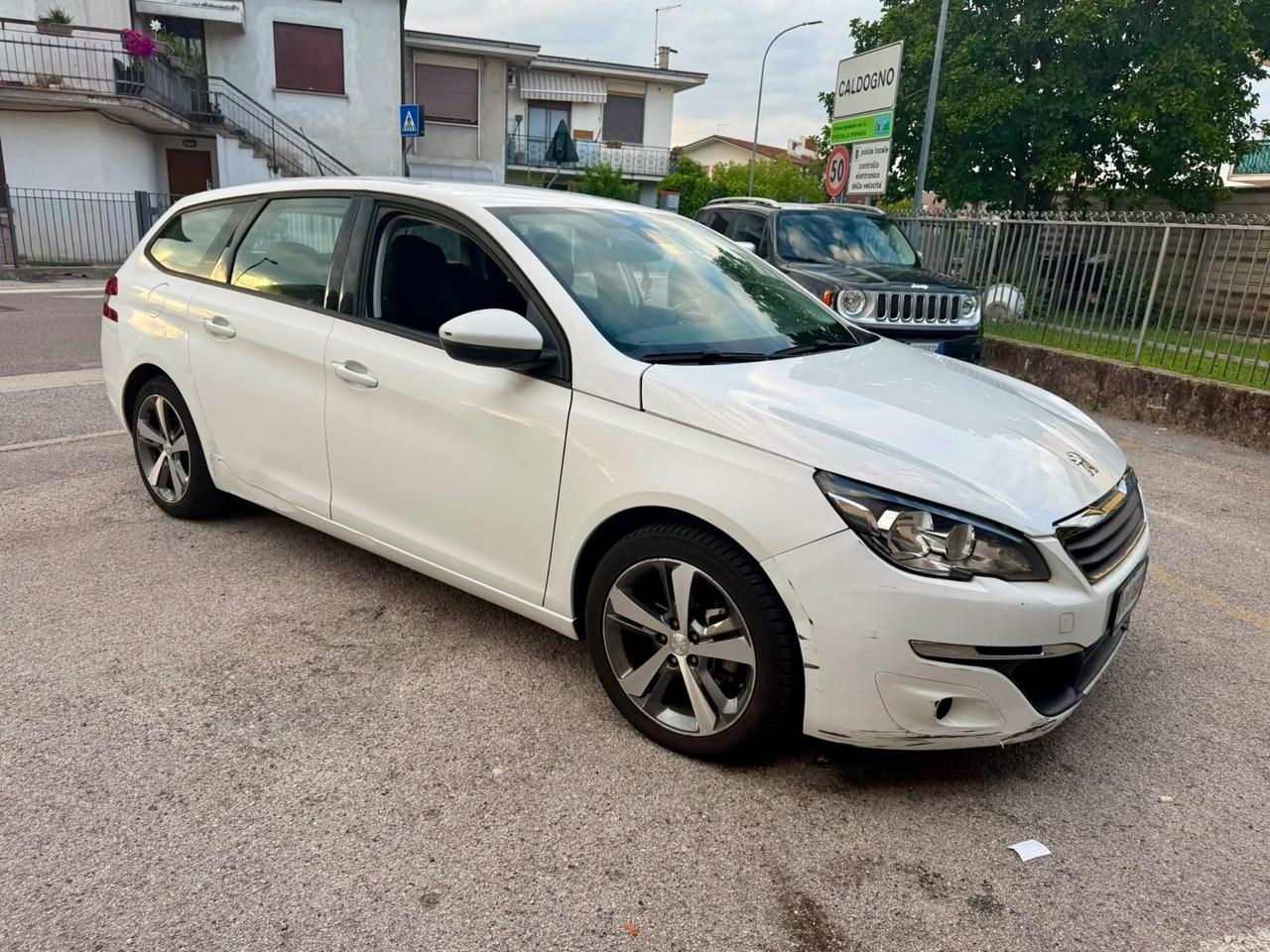 Peugeot 308 BlueHDi 120 S&S EAT6 GT Line