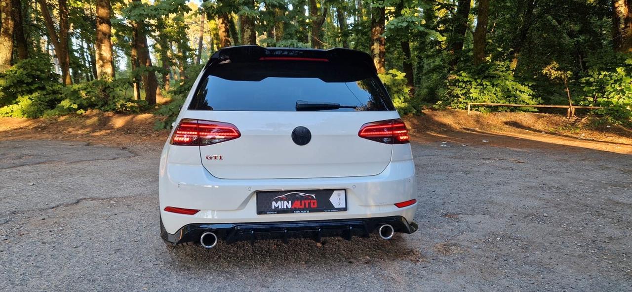 Volkswagen Golf GTI Performance 2.0 245 CV TSI DSG 5p. BMT