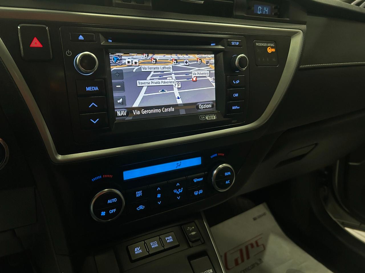Toyota Auris Touring Sport 1.8 Hybrid Lounge 136cv +Tetto FULL