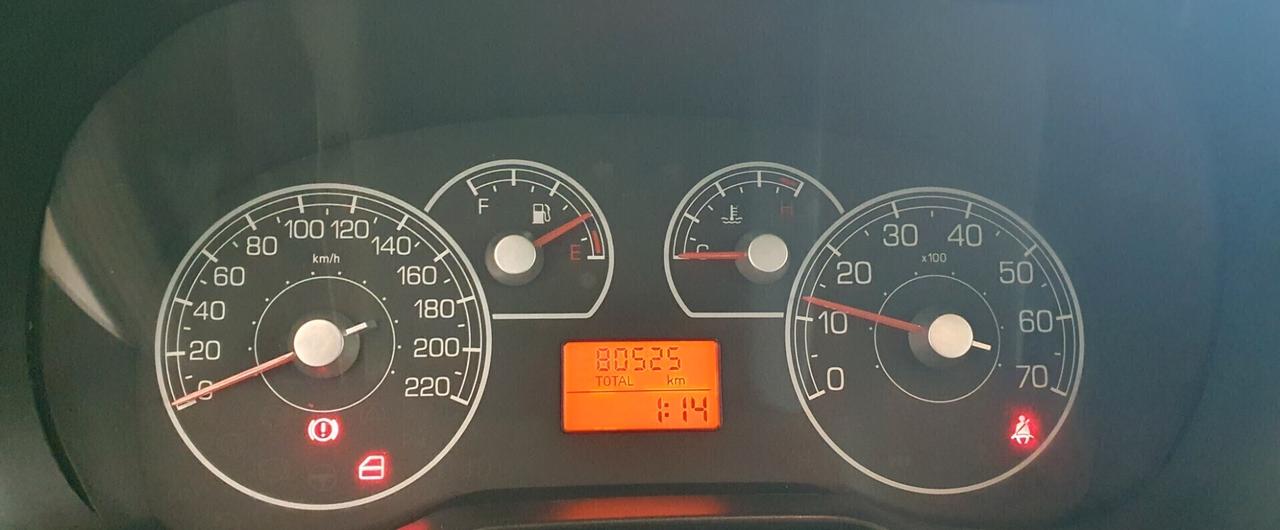 Fiat Grande Punto 1.2 BENZ -08/2007 - KM. 80000
