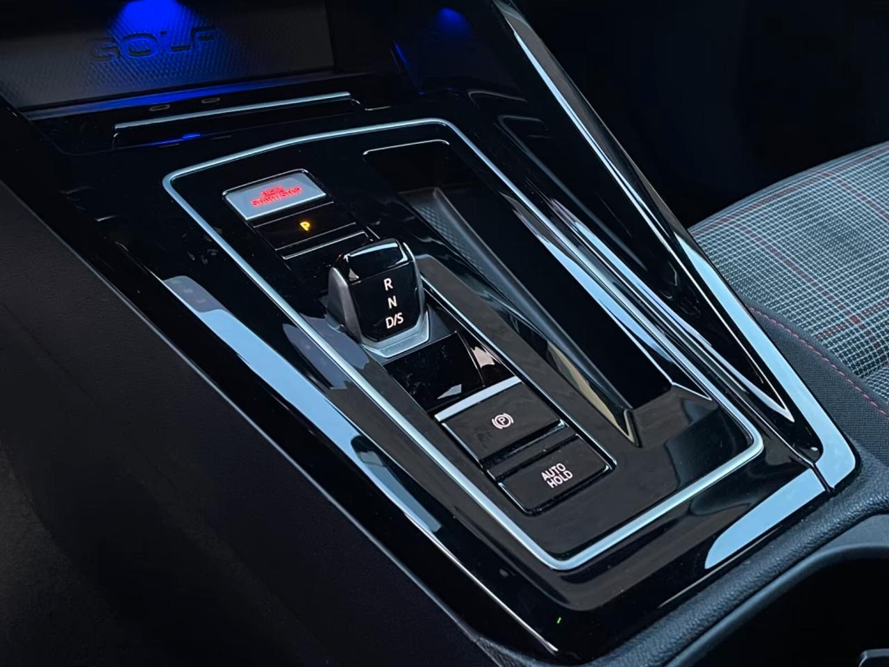 Volkswagen Golf GTI VIII 8.5 IQ-LIGHT TELECAMERA ACC GARANZIA