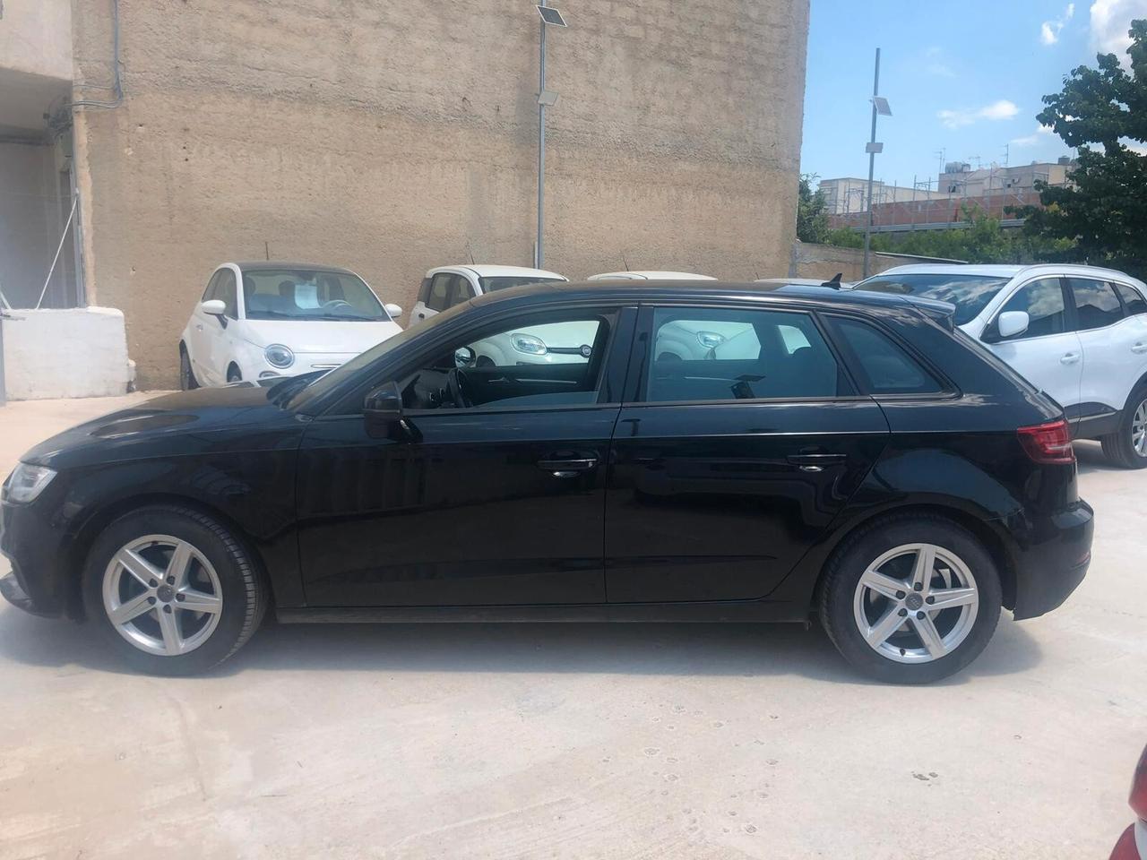 AUDI A3 1.6 TDI 110CV BUSINESS - 2017
