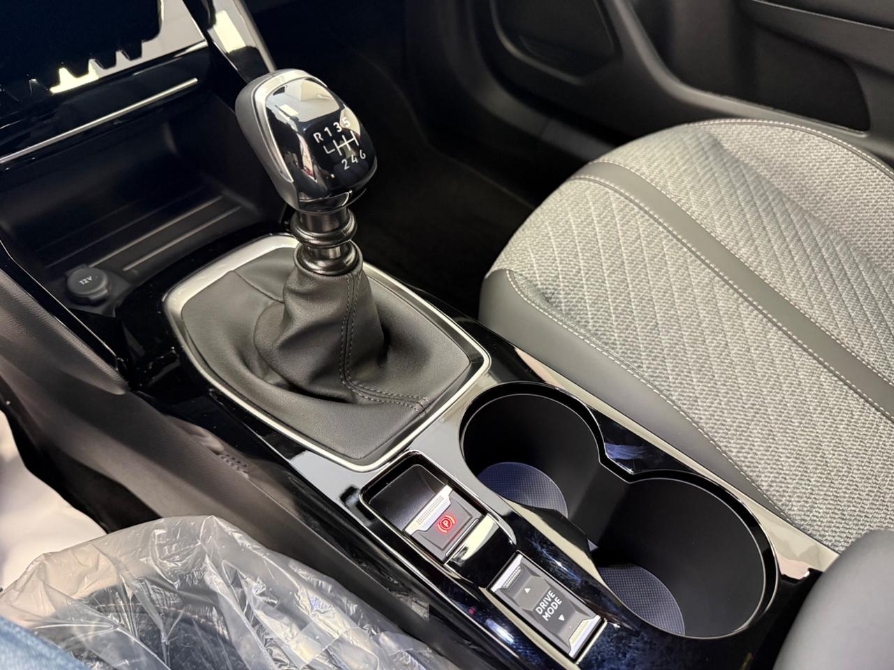 Peugeot 2008 PureTech 100 S&S Allure