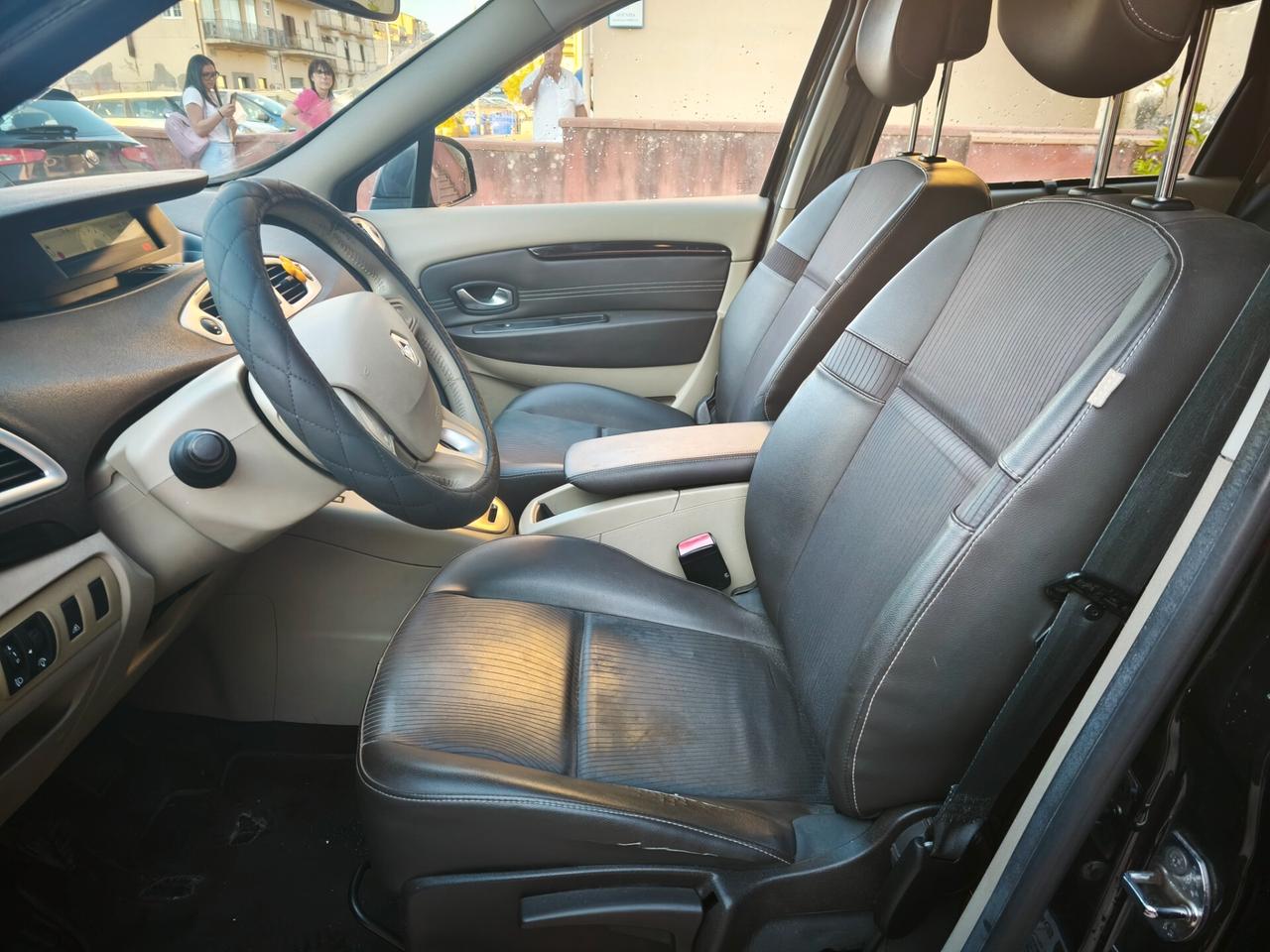 Renault Scenic Grand Scénic 7 Posti 1.9 dCi anche Noleggio