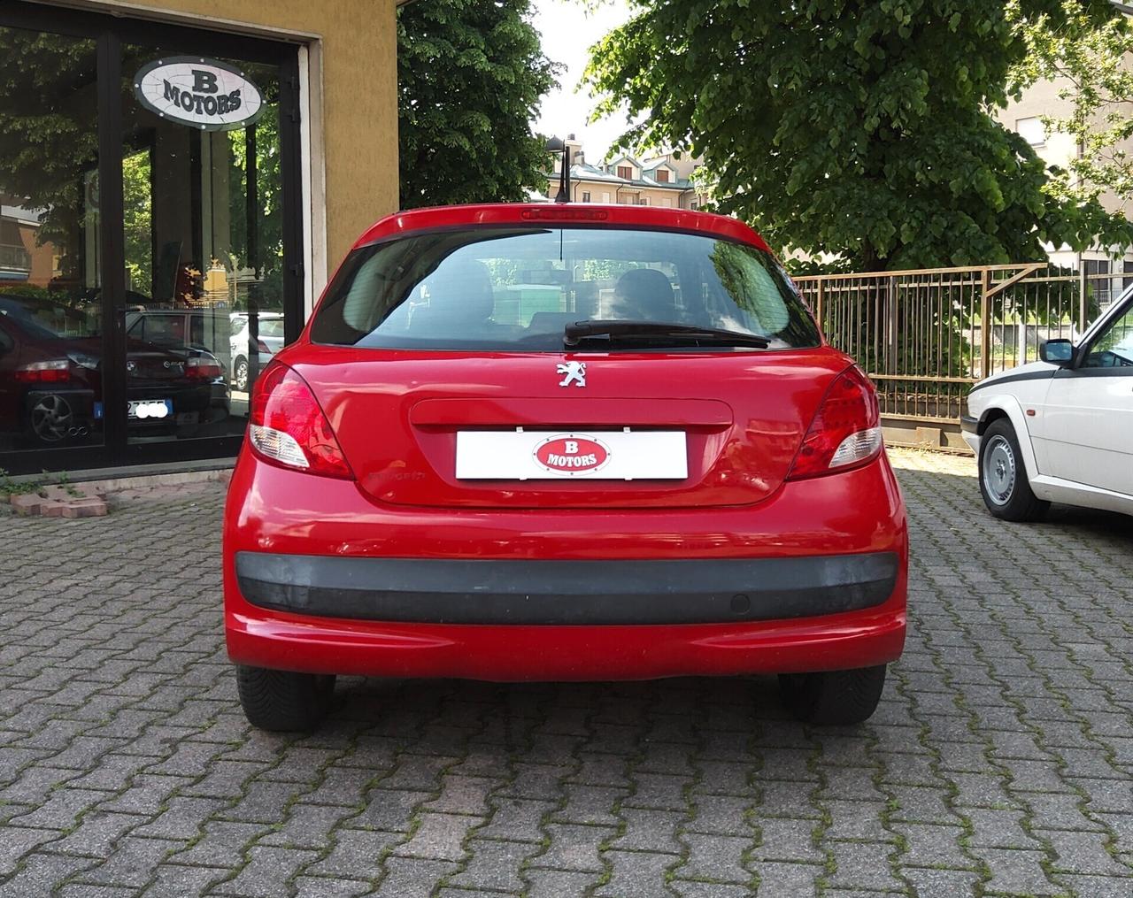 Peugeot 207 Plus 1.4 8V 75CV 5p. ECO GPL