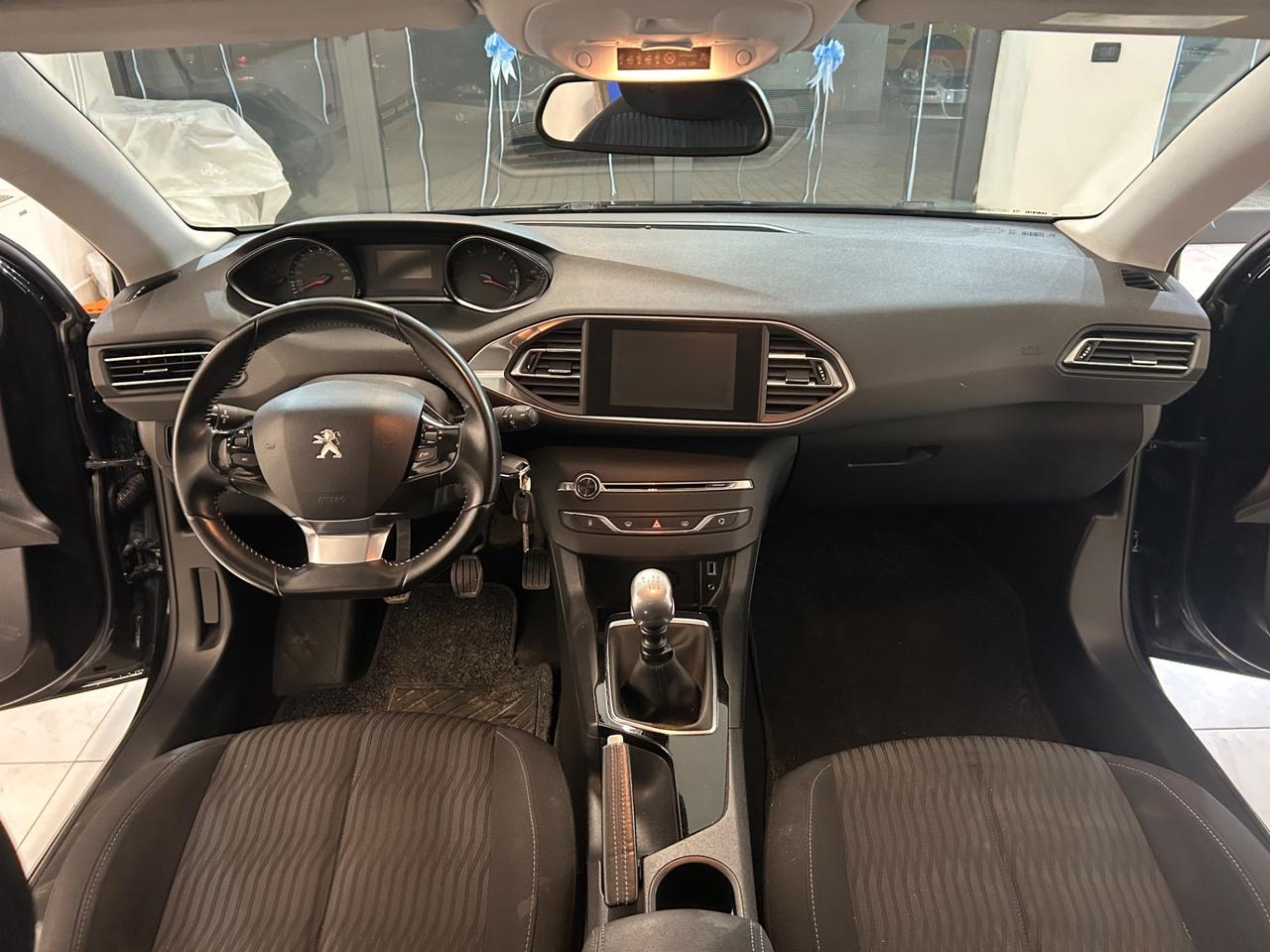 Peugeot 308 1.6 BlueHDi 88 kw ok neopatentati