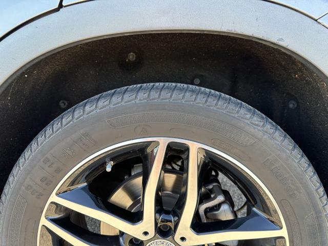 MERCEDES-BENZ GLA 200 d Automatic 4Matic ACTIVITY EDITION