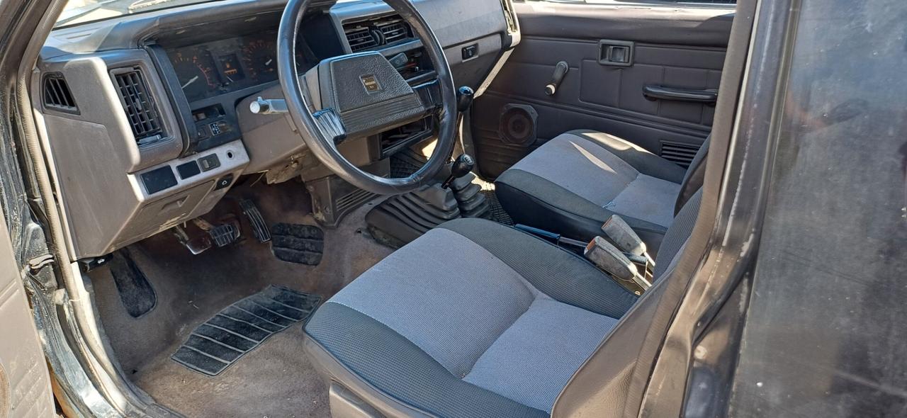 Nissan King Cab pick up 2.5 NA 4x4