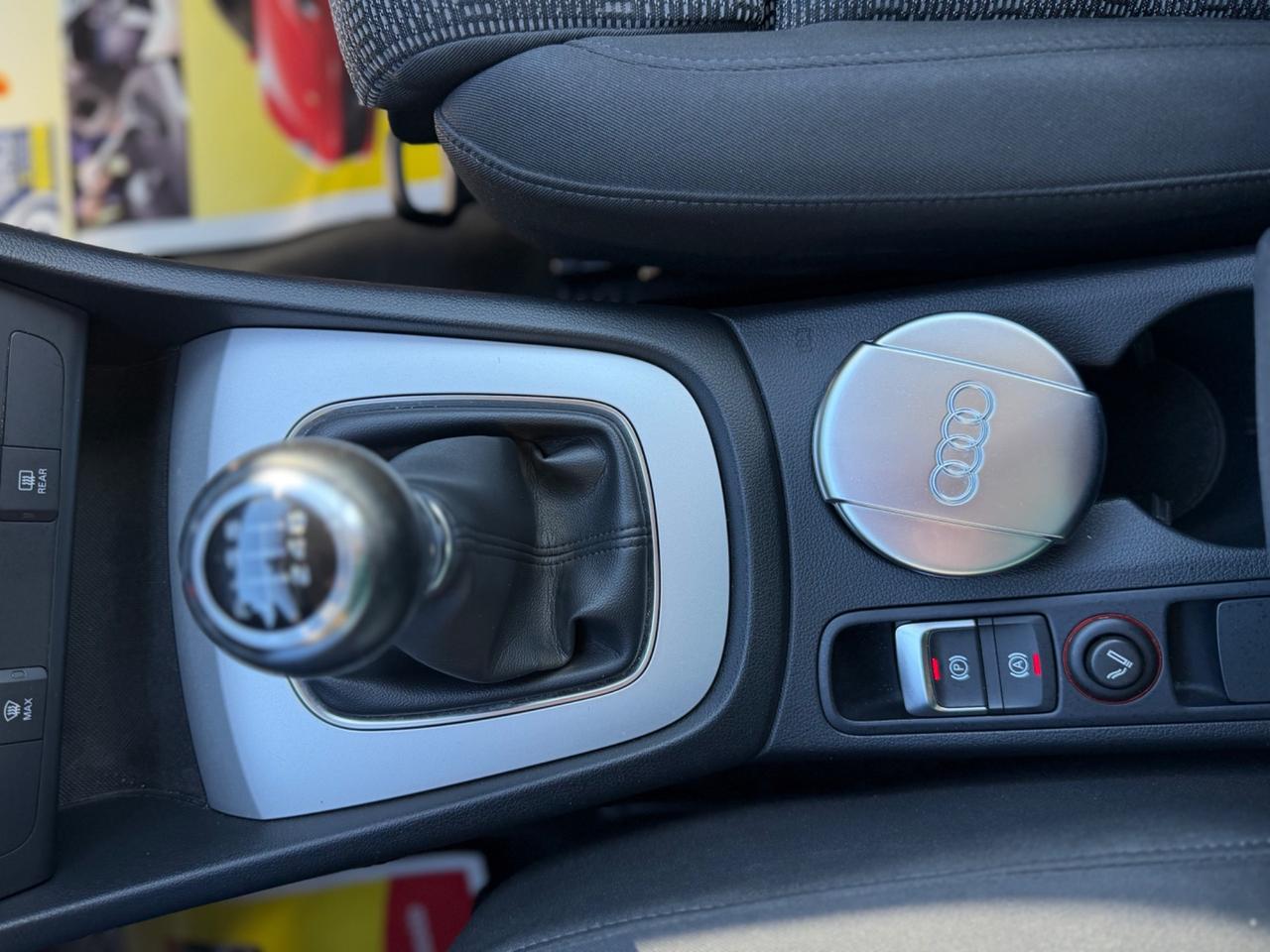 Audi Q3 2.0 TDI 120 CV Business