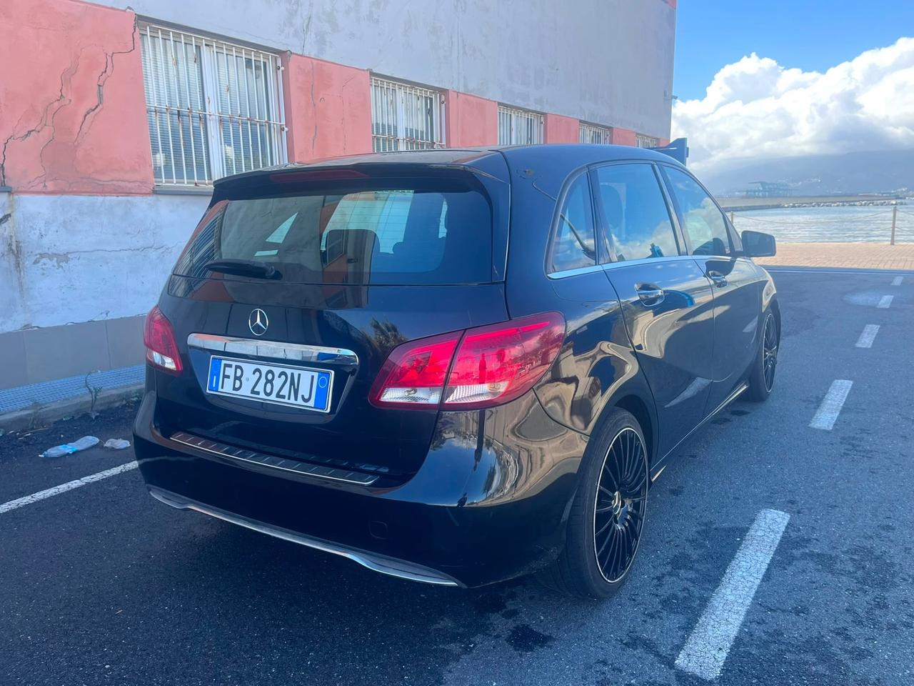 Mercedes-benz B 180 d Sport