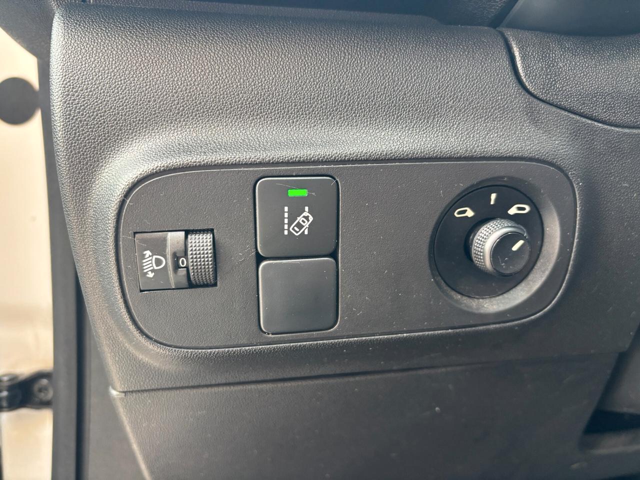 Citroen C3 BlueHDi 100 S&S Feel Pack - 03/2022