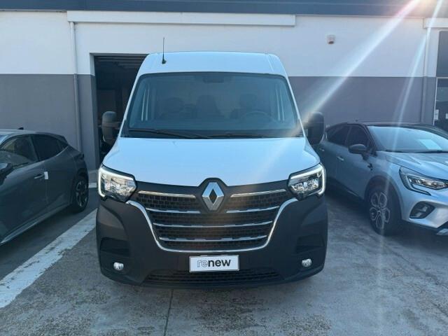 Renault Master T28 L1H1 2.3 135cv PC