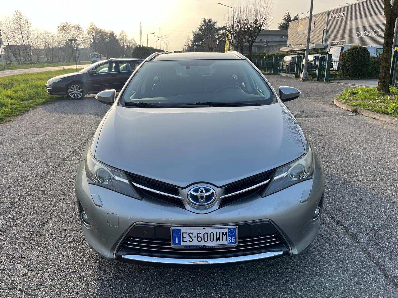Toyota Auris 1.8 Hybrid 5 porte