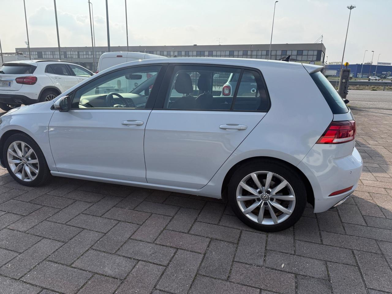 Volkswagen Golf 2.0 TDI DSG 5p. Executive BlueMotion Technology