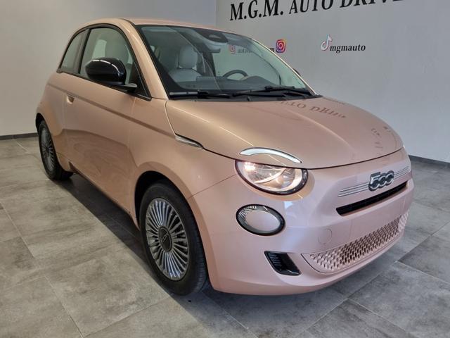 FIAT 500 Berlina Hybrid Icon