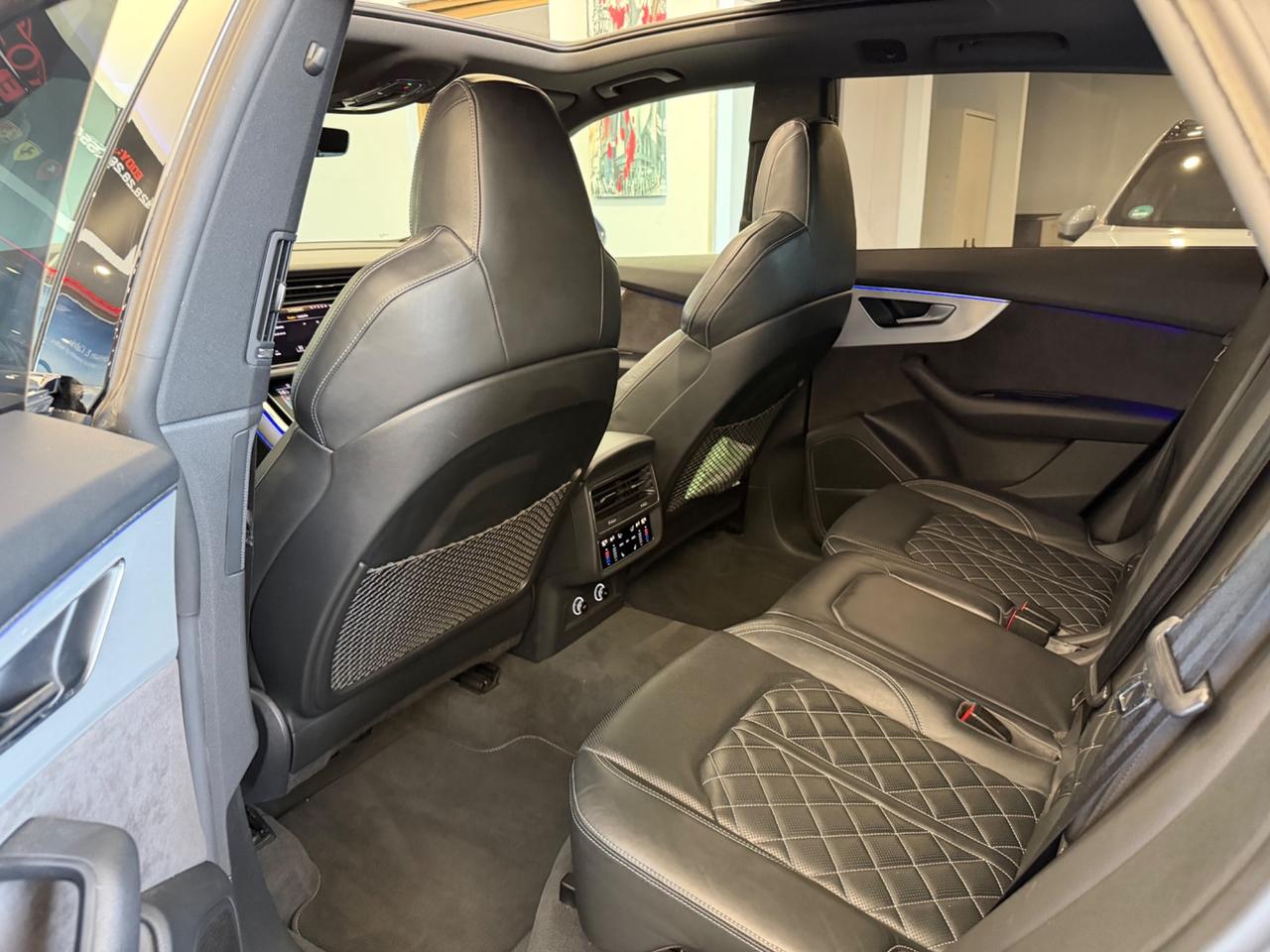 Audi Q8 50 TDI 286 CV full full
