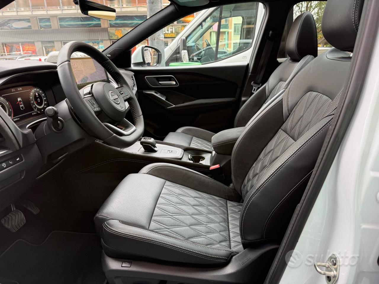 NISSAN QASHQAI TEKNA PLUS 1.3 MHEV 158CV XTRONIC