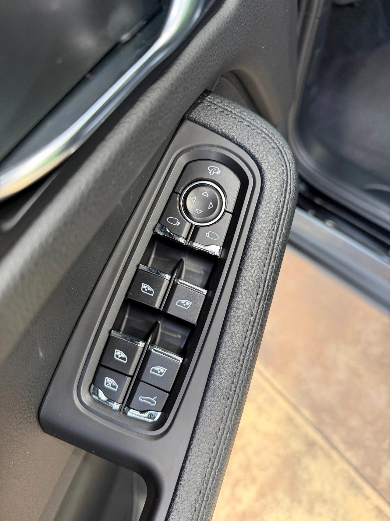 Porsche Macan 2.0 265cv PDK - 21" - Tetto - Carplay - Wrap Verde