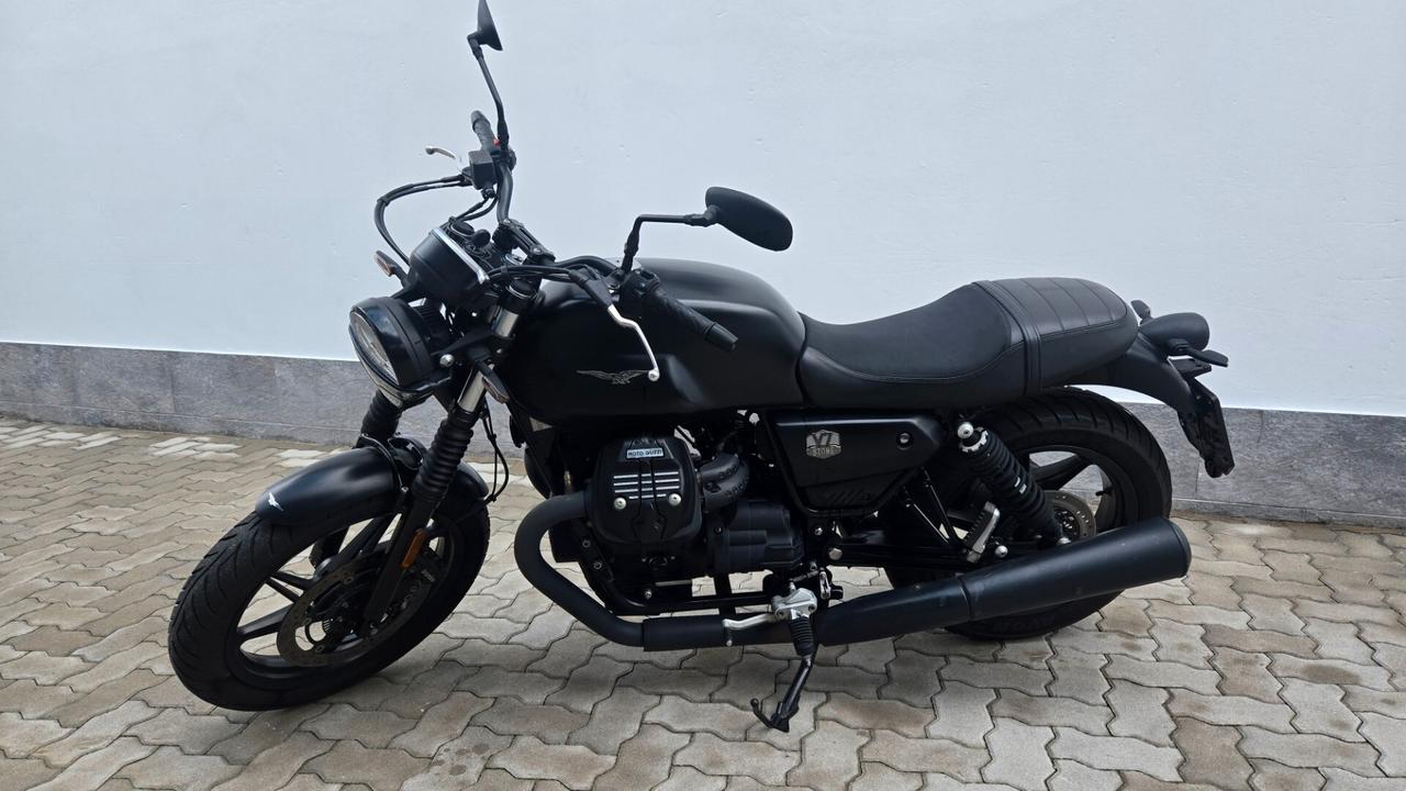 Moto Guzzi V7 ABS EURO 5