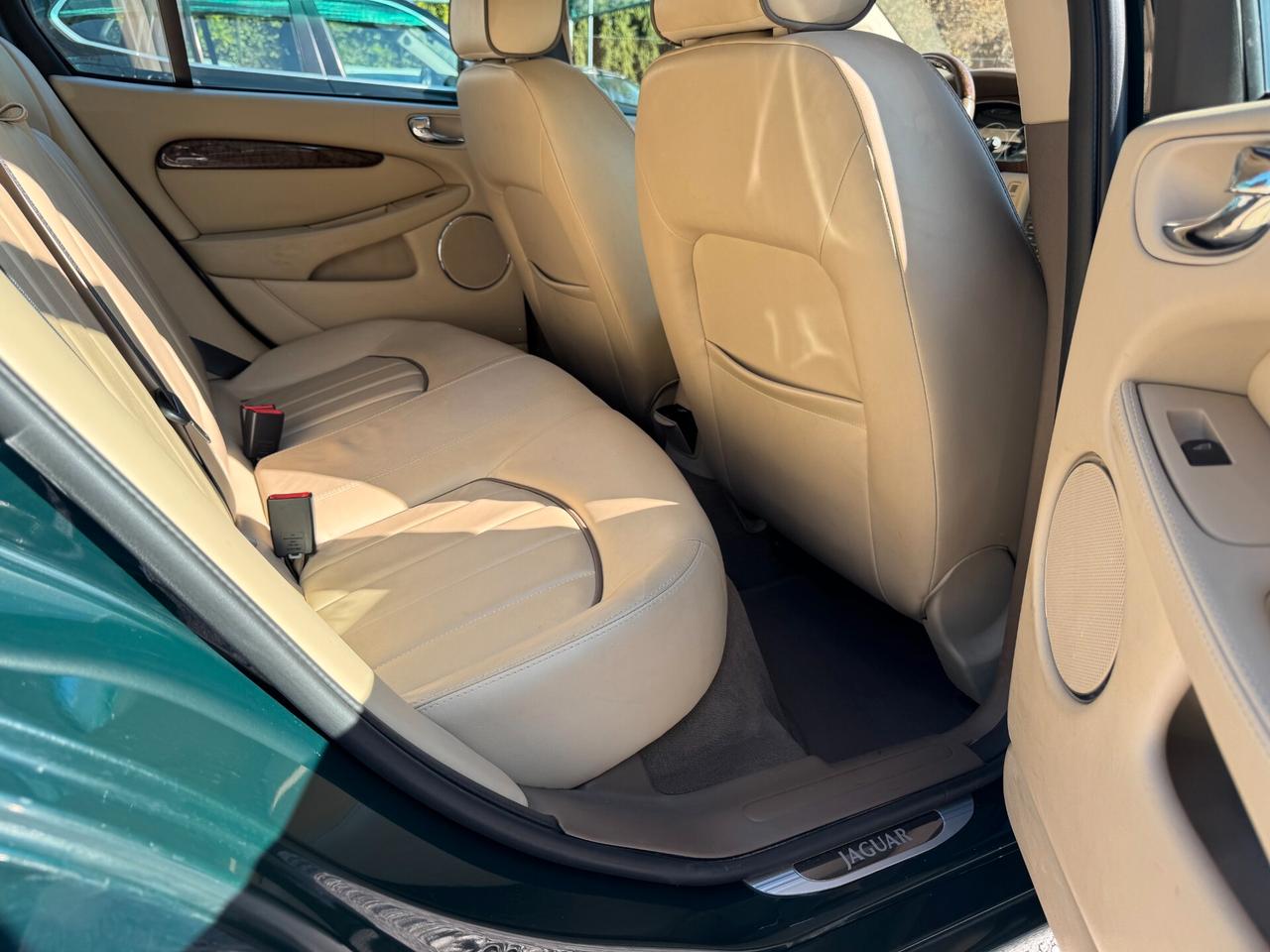 JAGUAR X-Type 3.0 V6 24V cat Executive