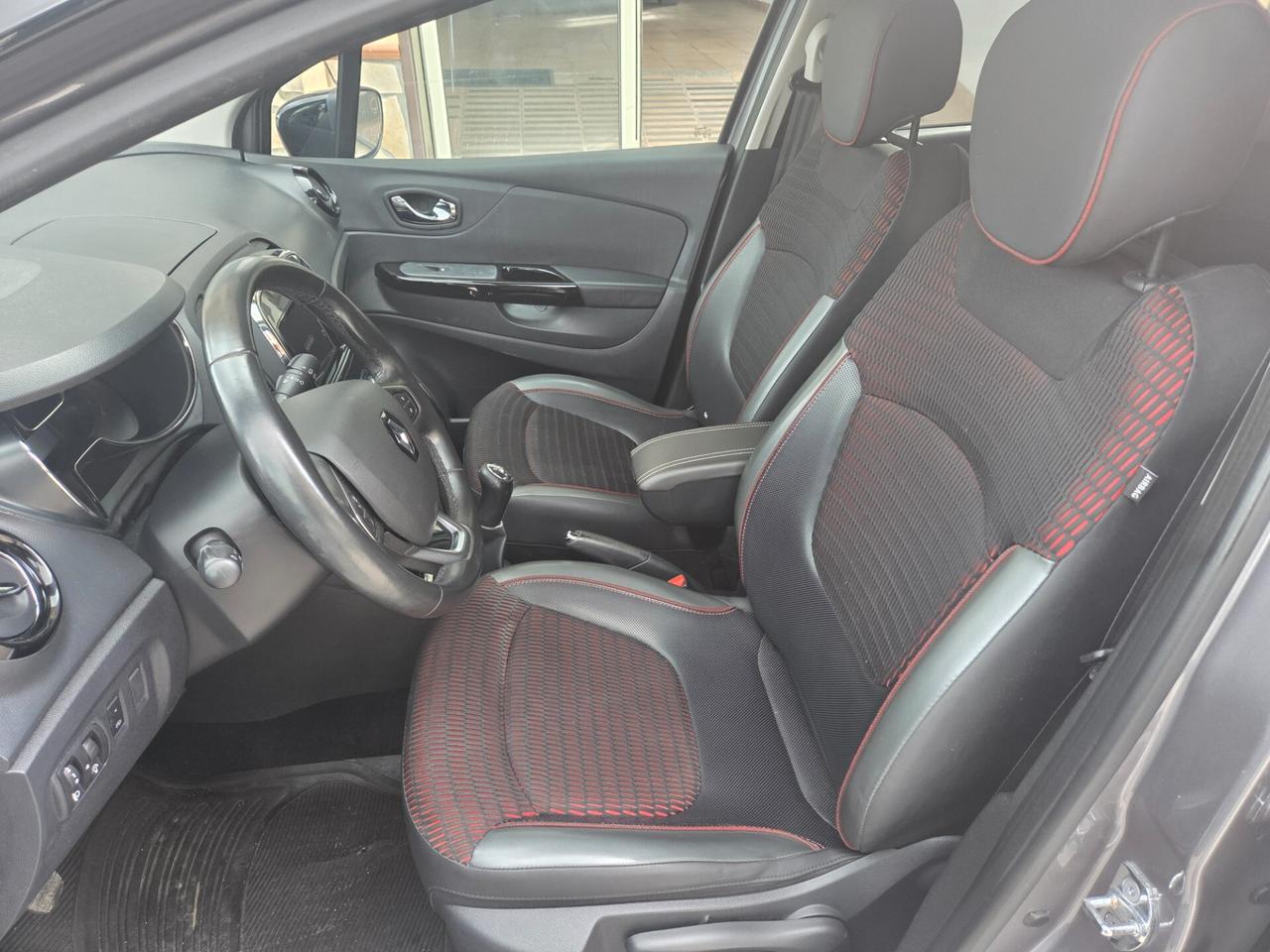 RENAULT CAPTUR NAVIG TELEC 1.5 DCI SOLI KM 100000 CERTIF