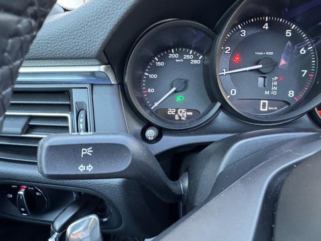 PORSCHE Macan TETTO PANORAMA CERCHI 21 FULL 2.0 265 CV