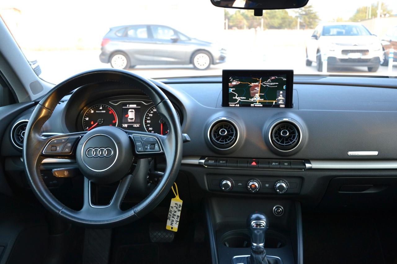 AUDI A3 2.0 TDI S-Tronic Business SB '18