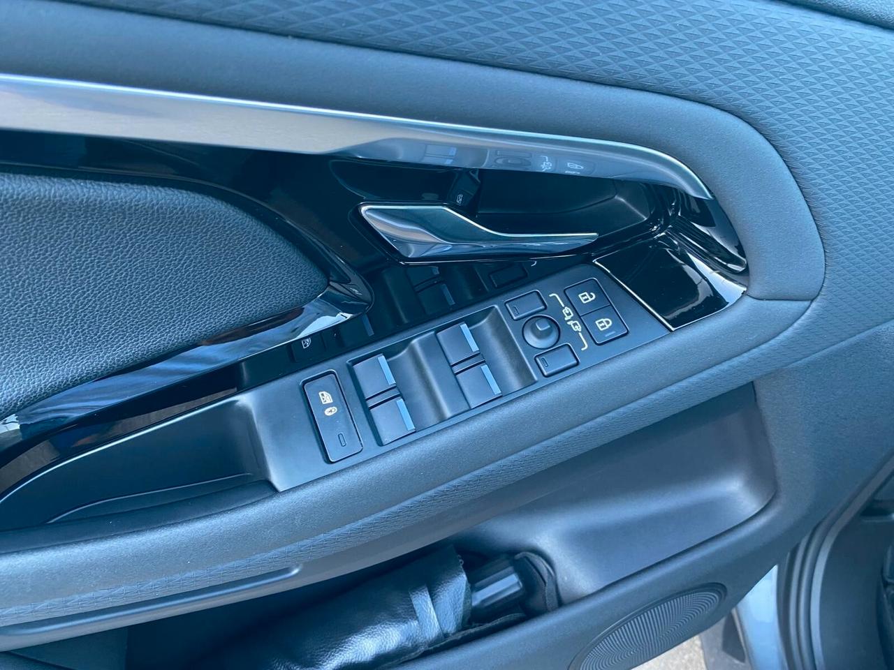 Land Rover Range Evoque 2.0D I4 163 CV R-Dynamic S