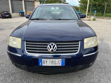 VOLKSWAGEN Passat 1.9 TDI/130 CV cat Var. H.line