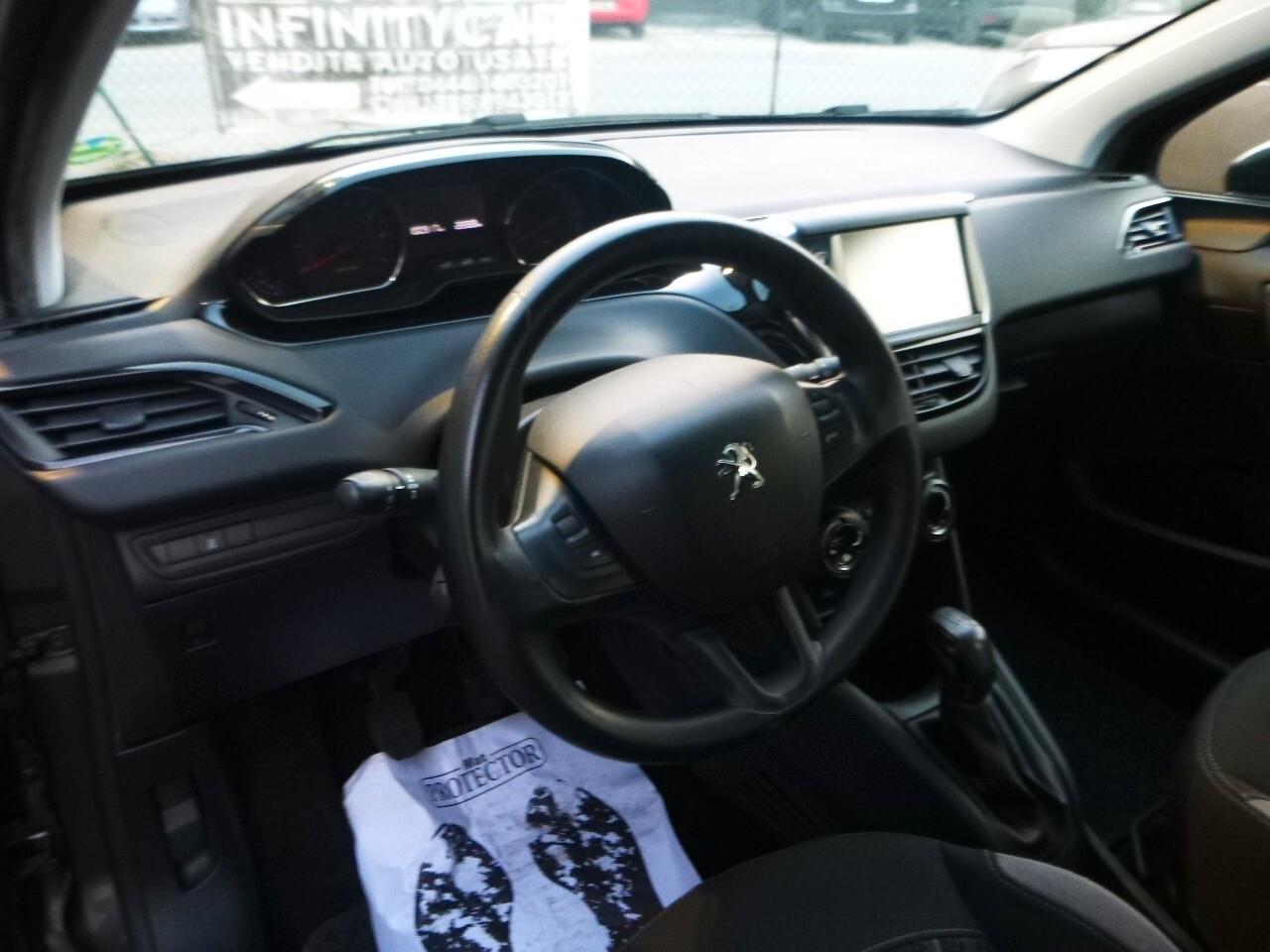 Peugeot 208 1.2 VTi 82 CV 5 porte Access NEOPATENTATI