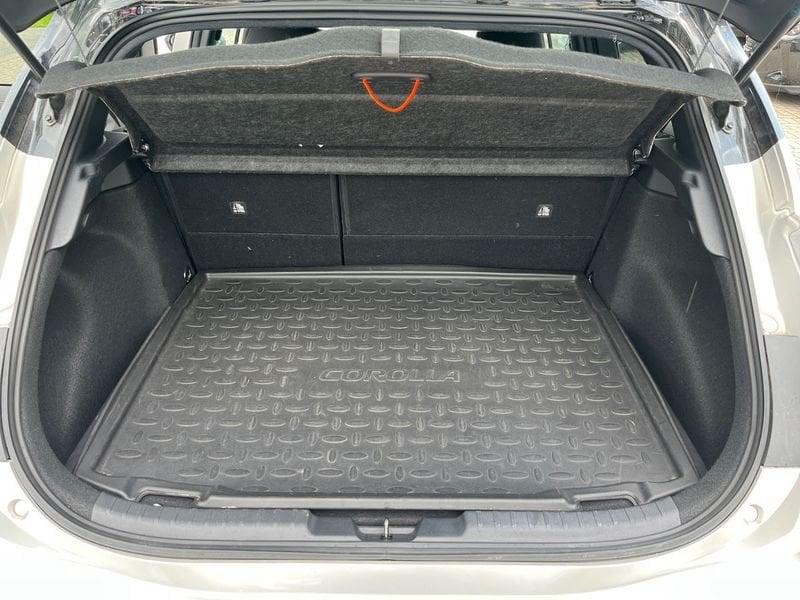 Toyota Corolla 2.0 Hybrid Style