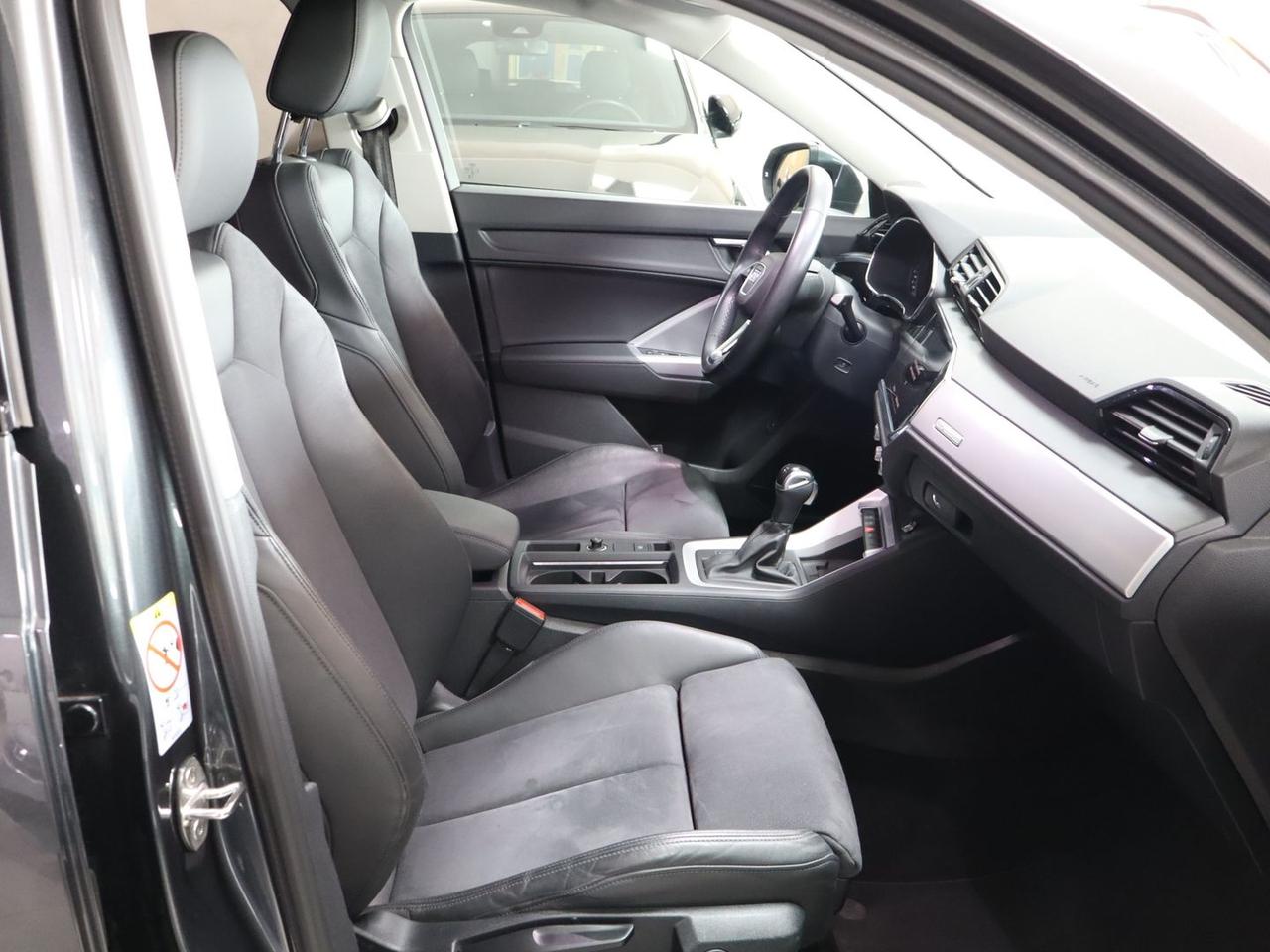 Audi Q3 S Line 1.5 35 TFSI #10221
