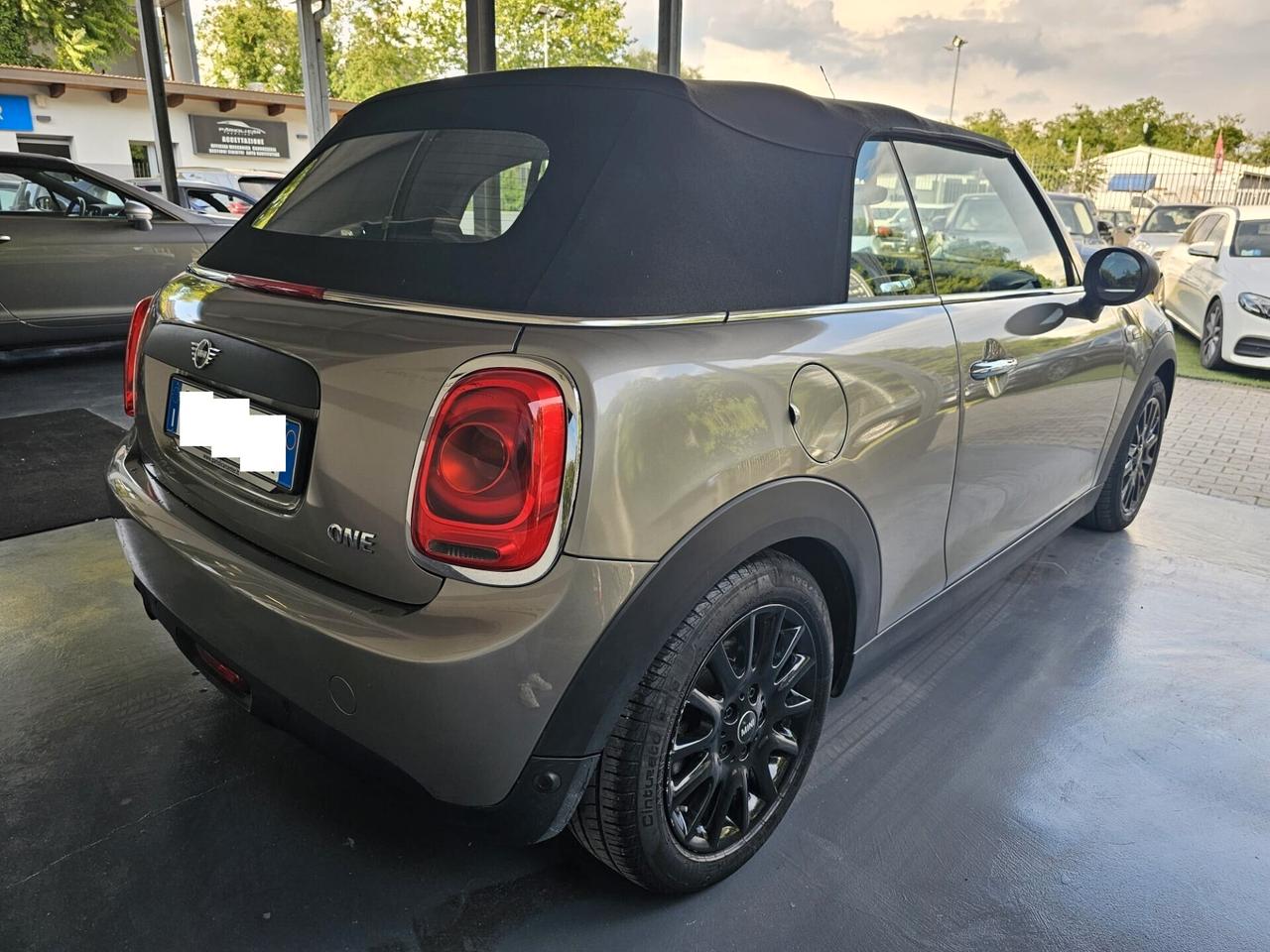 Mini One Cabrio