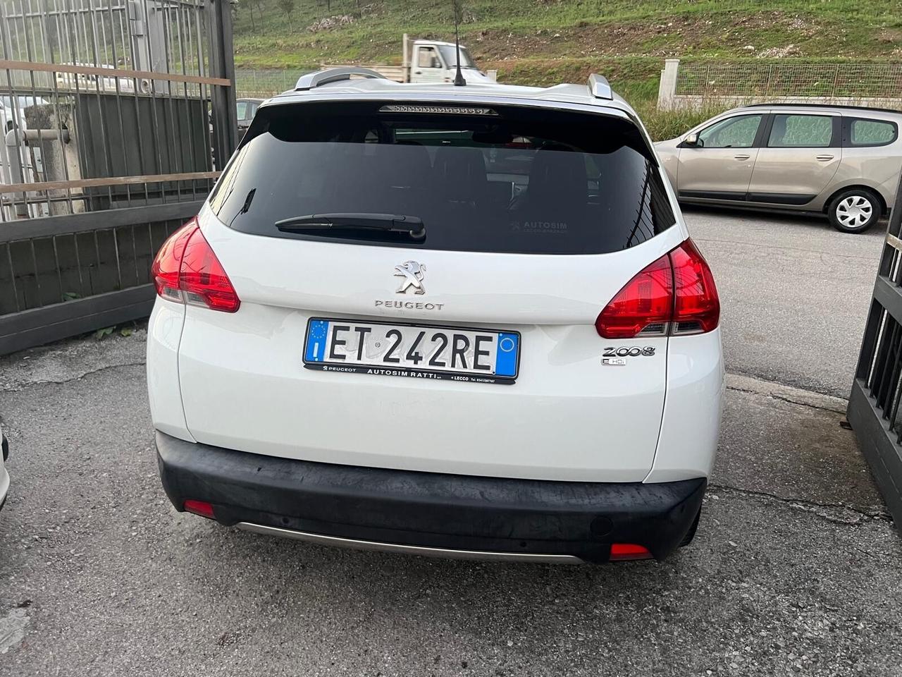 Peugeot 2008 1.6 e-HDi 92 CV frizione nuova