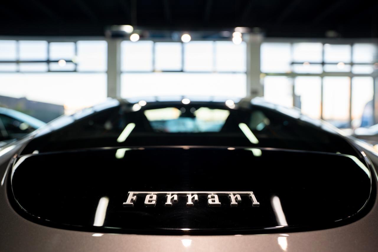 Ferrari Roma CARBON DCT 3.9 V8 620 CV