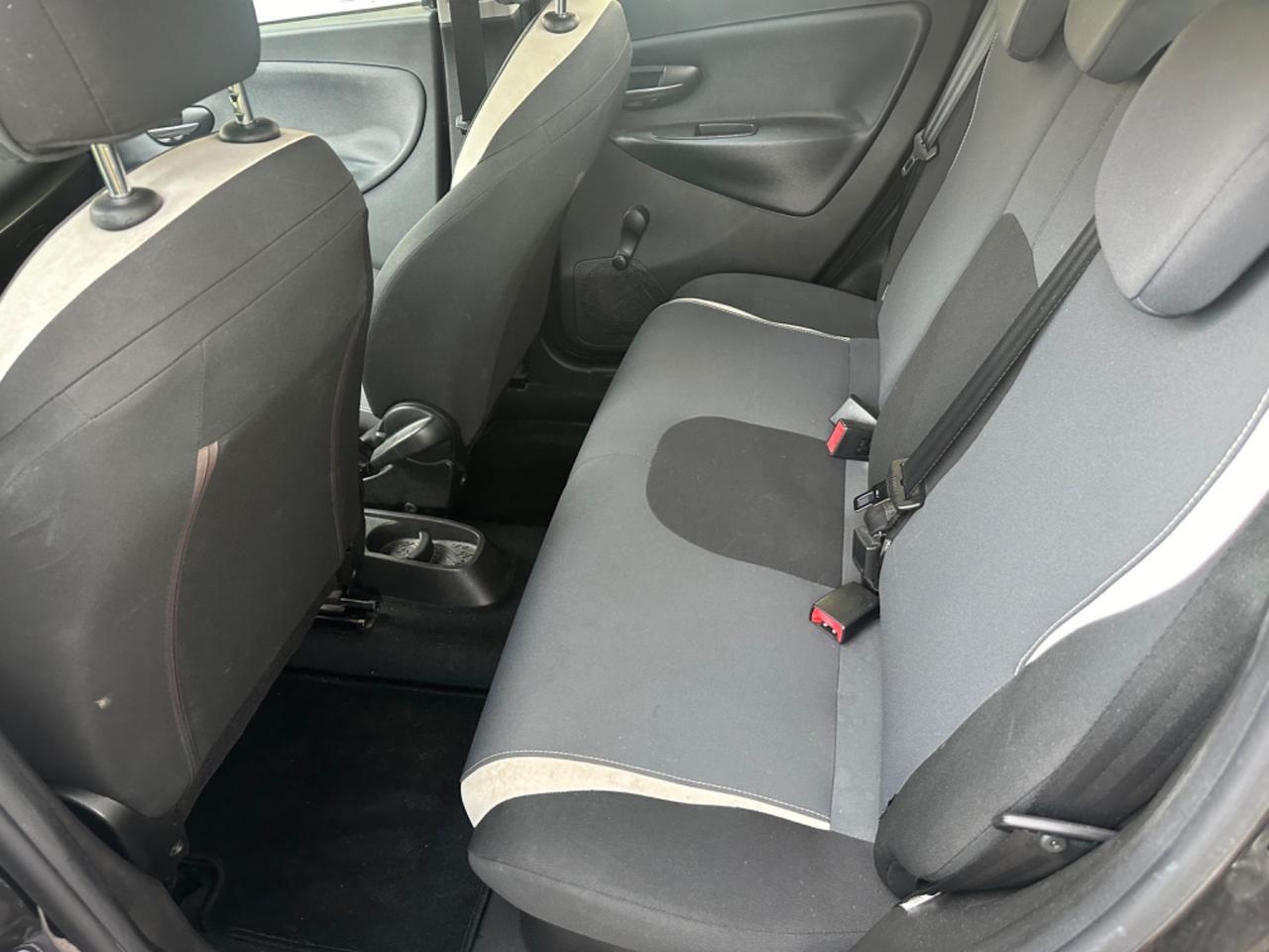 Lancia Ypsilon 1.2 69 CV 5 porte GPL Ecochic Gold
