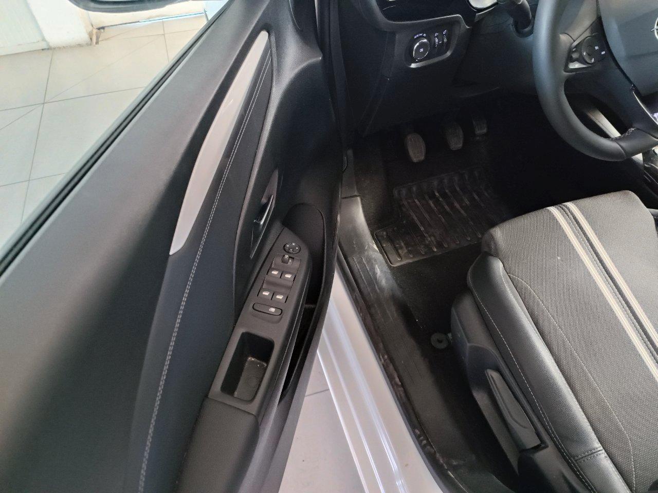 Opel Corsa 1.2 GS 100cv AZIENDALE STELLANTIS