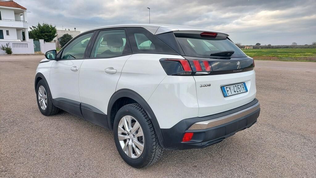 Peugeot 3008 Dic 2019 1.6Hdi 130cv Business Navi