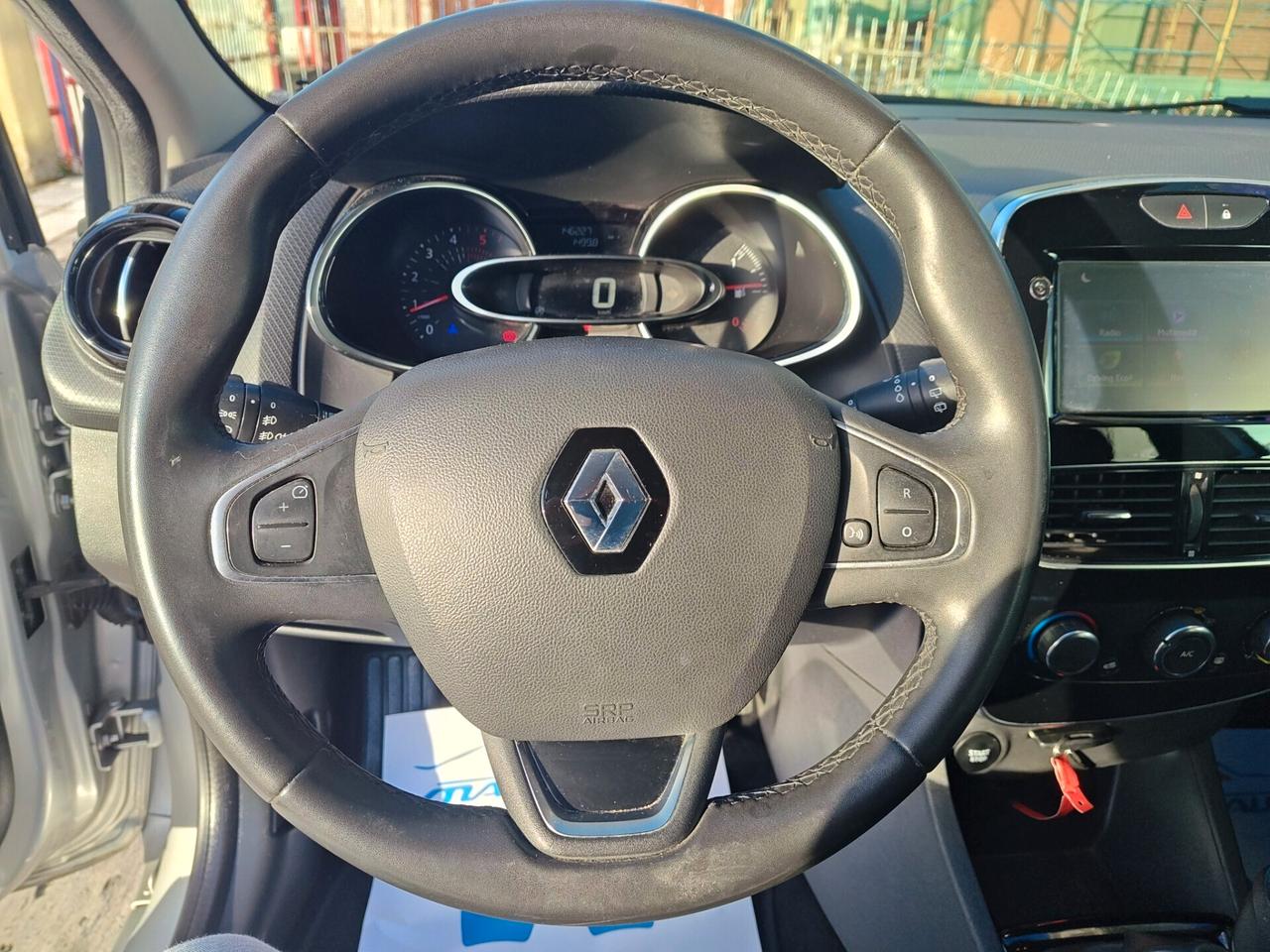 RENAULT CLIO 1.5 75 CV MOSCHINO LIFE