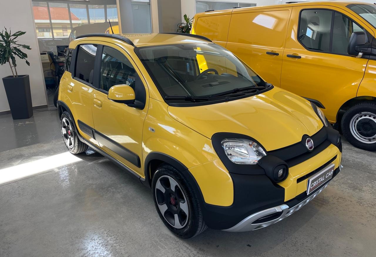 Fiat Panda 1.0 FireFly S&S Hybrid City Cross