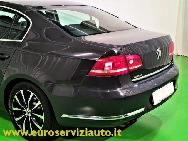 VOLKSWAGEN Passat 2.0 TDI Comfortline BlueM. Tech.