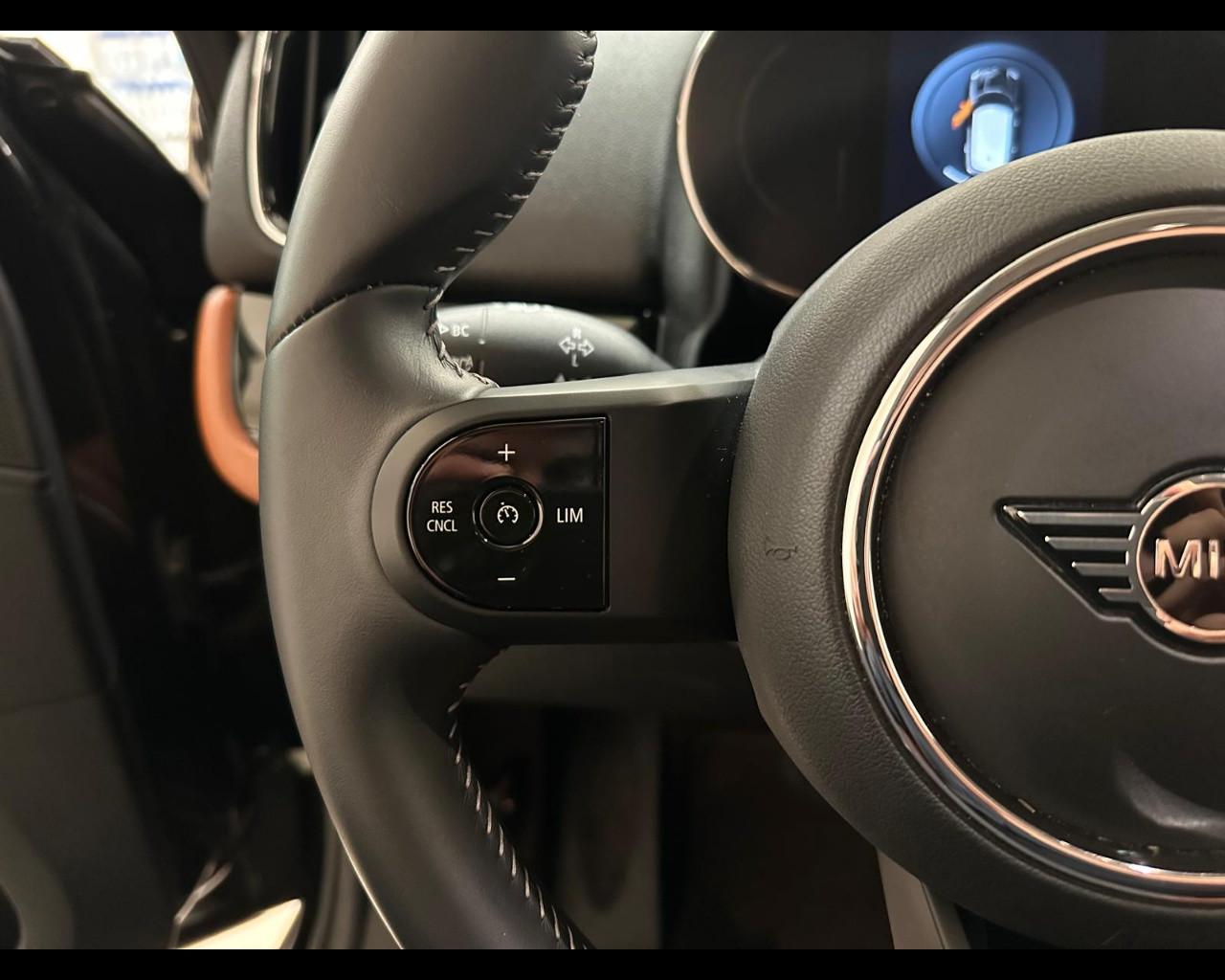 MINI Mini Countrym.(F60) - Mini 1.5 Cooper Yours Countryman ALL4