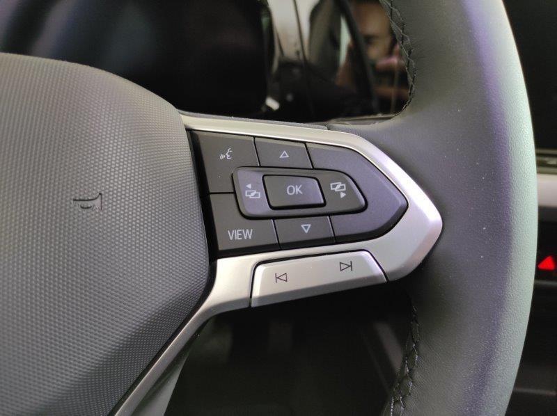 VOLKSWAGEN Golf 8ª serie - Golf Variant 1.0 eTSI EVO DSG Life